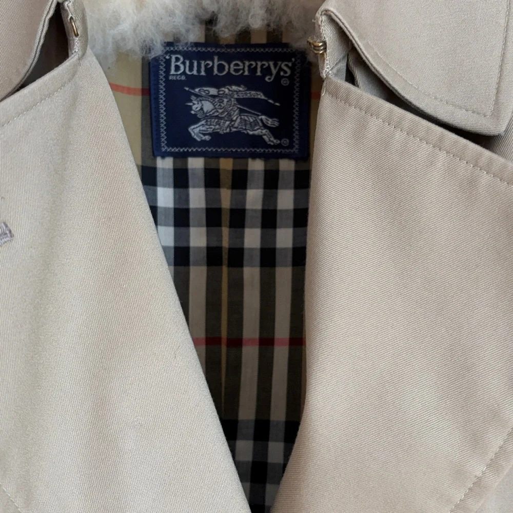 Vintage Burberrys Nova Check Trench Coat
Size 20 Long/XL Timeless Classic - Picture 7 of 16